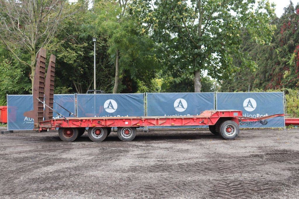 Halbtieflader Nooteboom ASD 32 1984