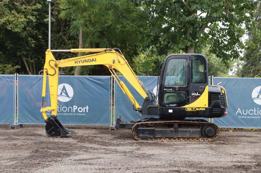 Hyundai R55-7 Diesel Crawler Excavator 2013