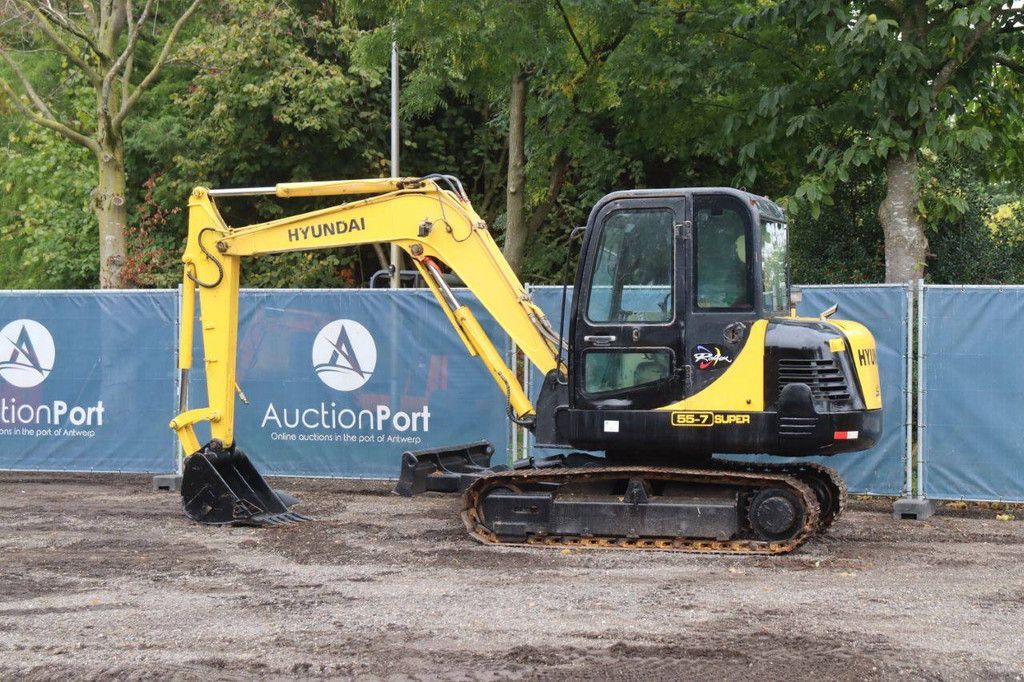 Hyundai R55-7 Diesel Crawler Excavator 2013