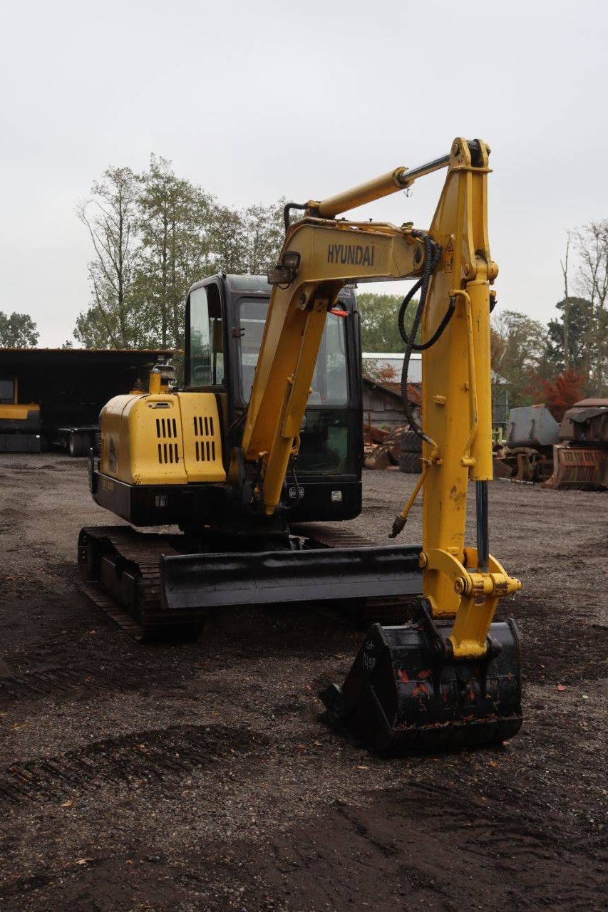 Hyundai R55-7 Diesel Crawler Excavator 2013