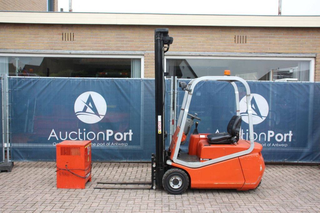 Gabelstapler BT CB 15 T Elektro 1500kg 6,2m 2005