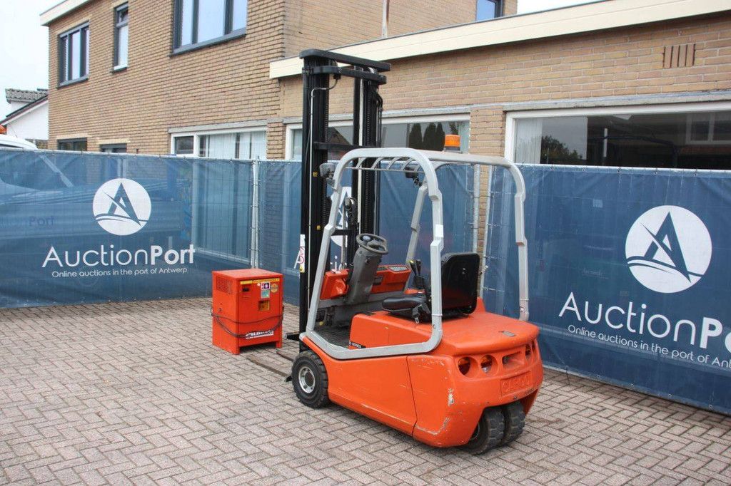 Gabelstapler BT CB 15 T Elektro 1500kg 6,2m 2005