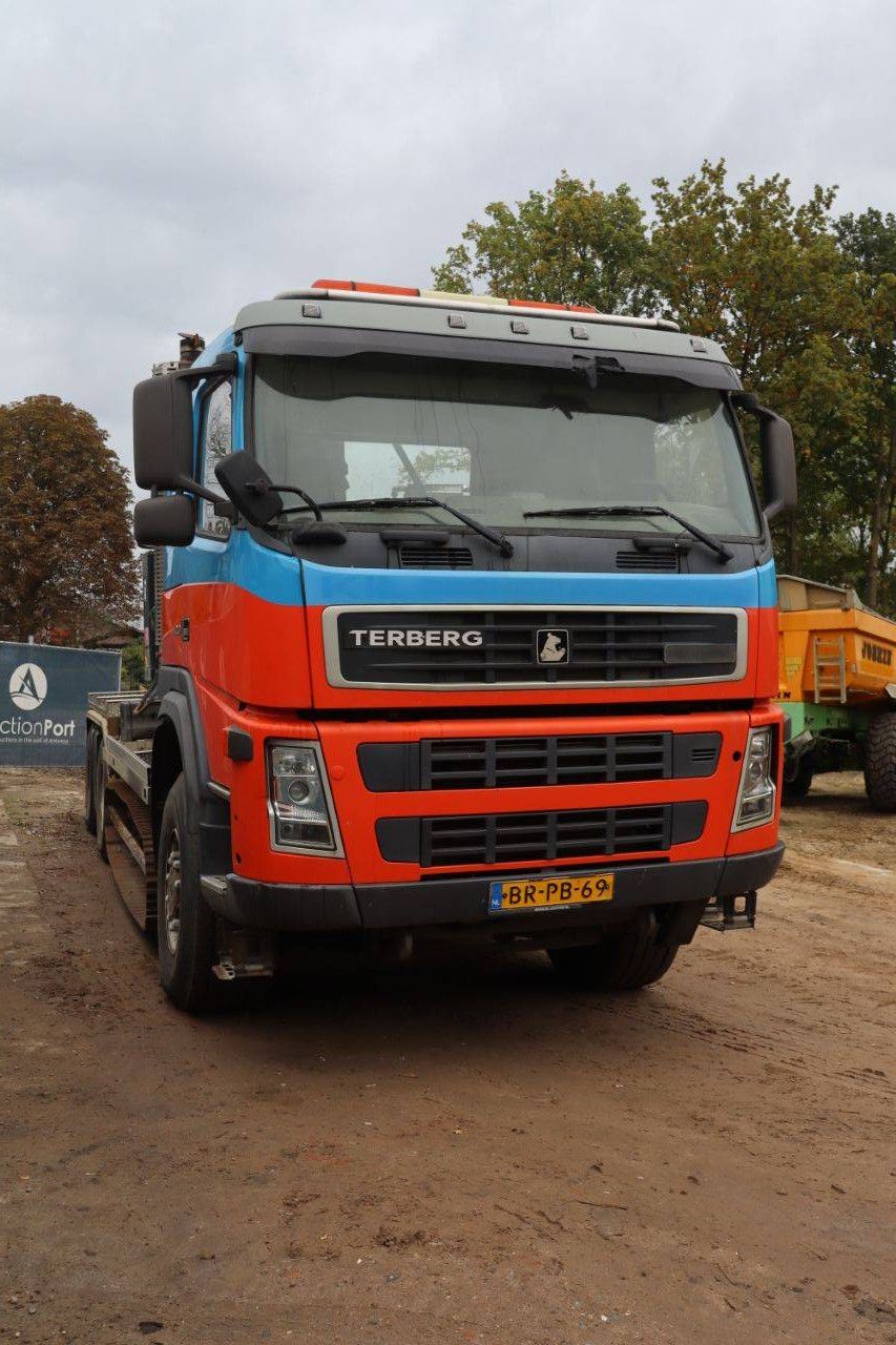 Terberg FM1350-WDGL Diesel 421 PS 2005 Kranwagen mit Hiab 19,8 m Kran