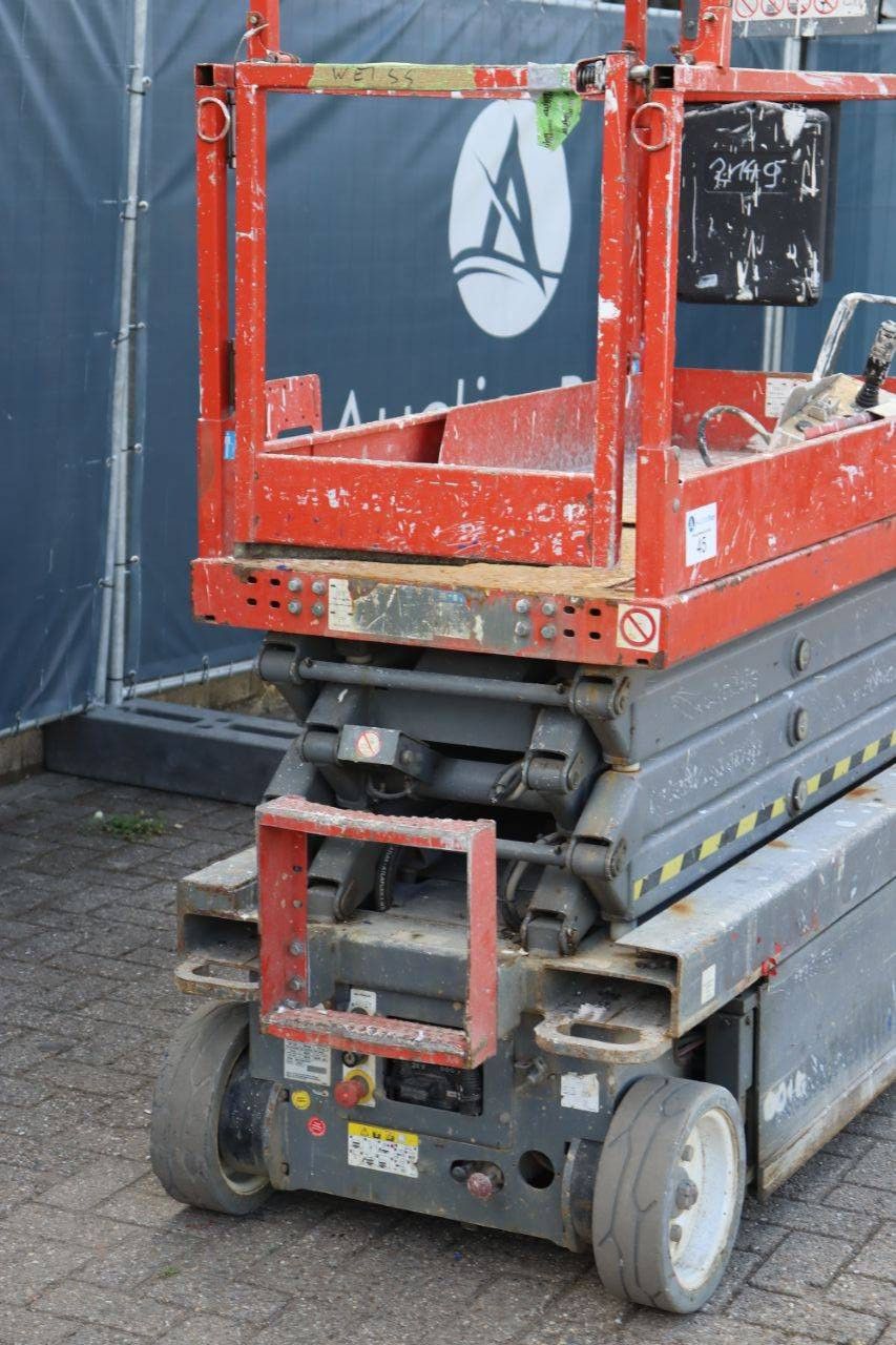 Scissor lift Skyjack SJIII 3219 Electric 7.79m 2015