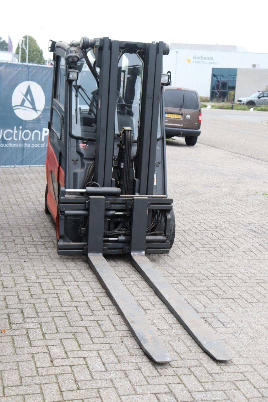 Gabelstapler Linde E30HL-01/600 Elektro 3000kg 4,0m 2013