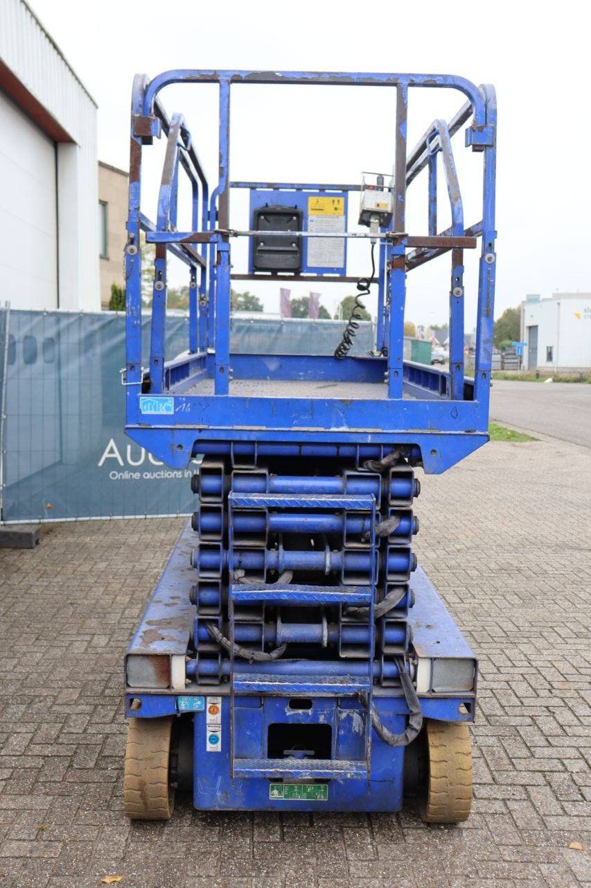 Scissor lift Airo XS7E Electric 8.0m 2012