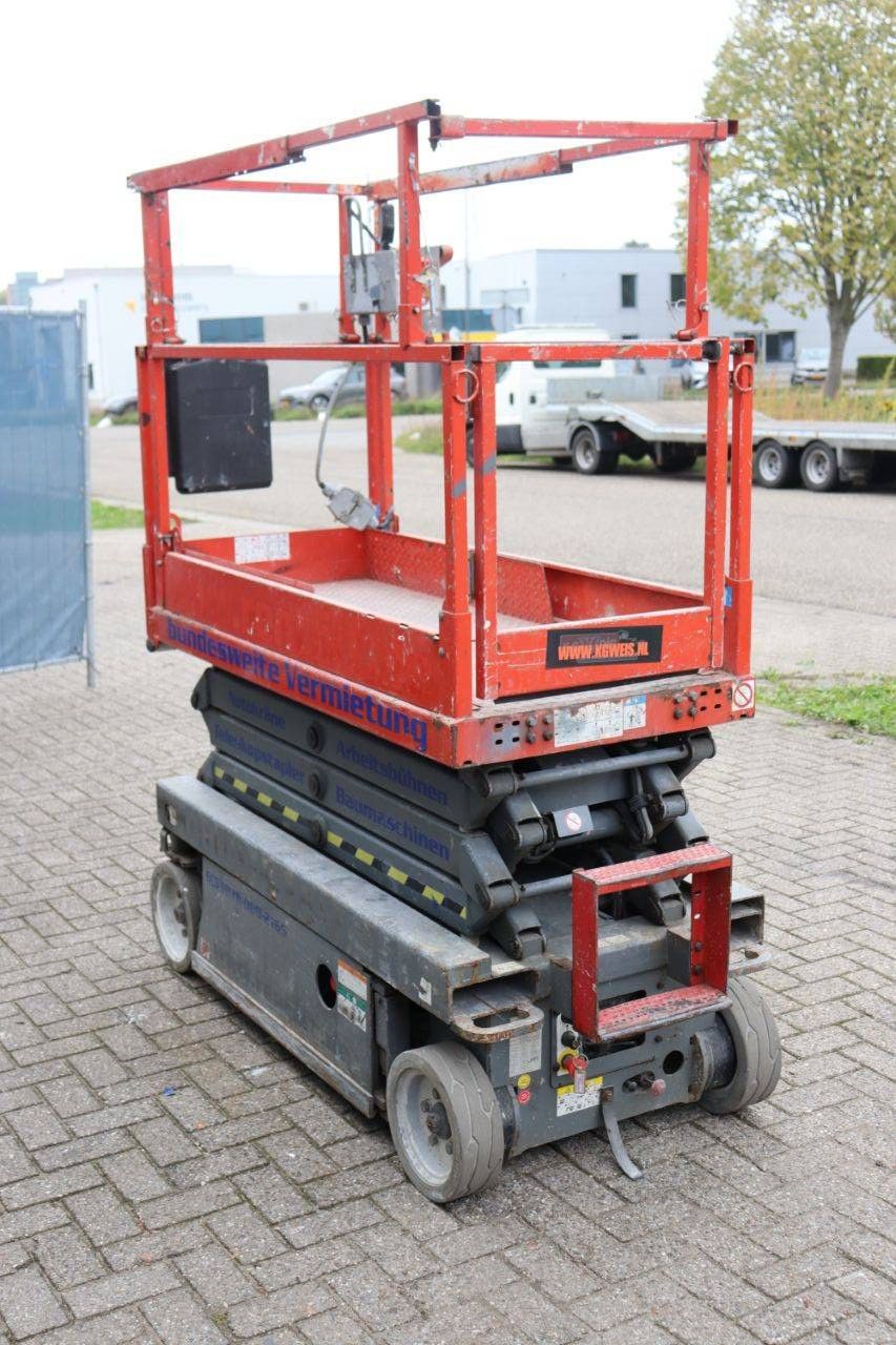 Scissor Lift Skyjack SJIII-3219 Electric 7.8m 2015