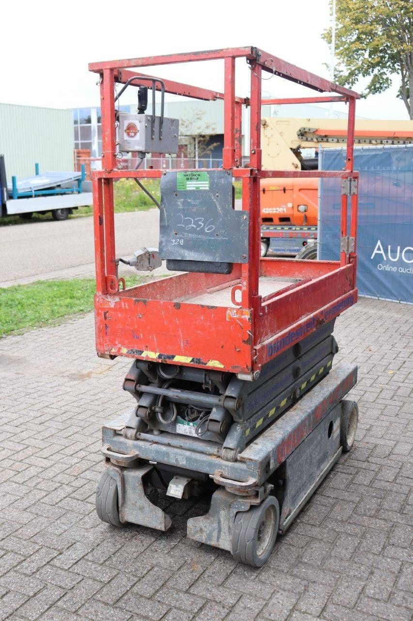 Scherenbühne Skyjack SJ III 3219 Elektro 7,8m 2016