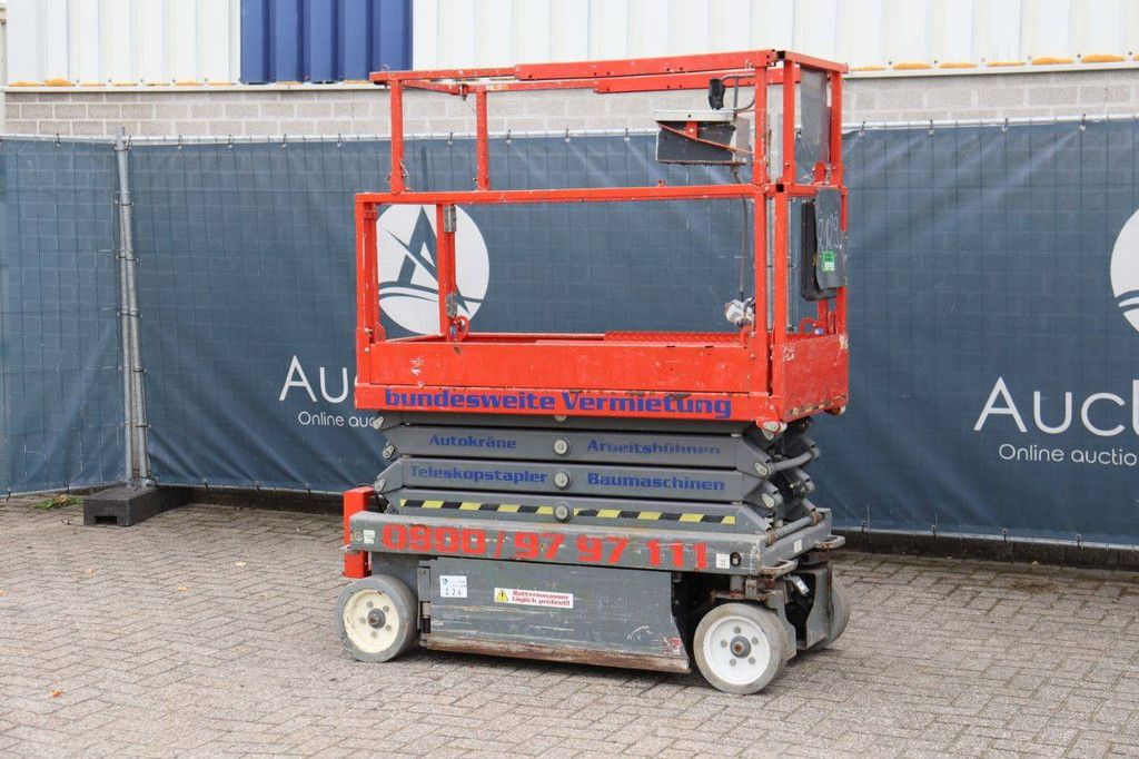 Scissor Lift Skyjack SJ III-3219 Electric 7.8m 2014