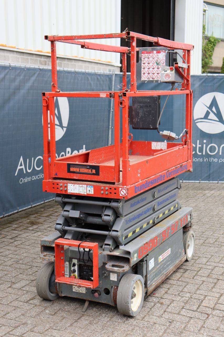 Scissor Lift Skyjack SJ III-3219 Electric 7.8m 2014