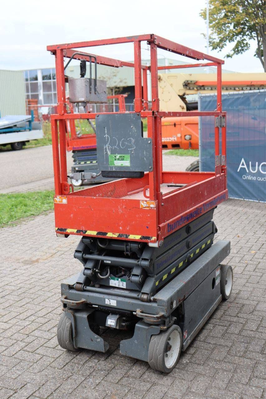 Scissor Lift Skyjack SJ III 3219 Electric 7.8m 2016