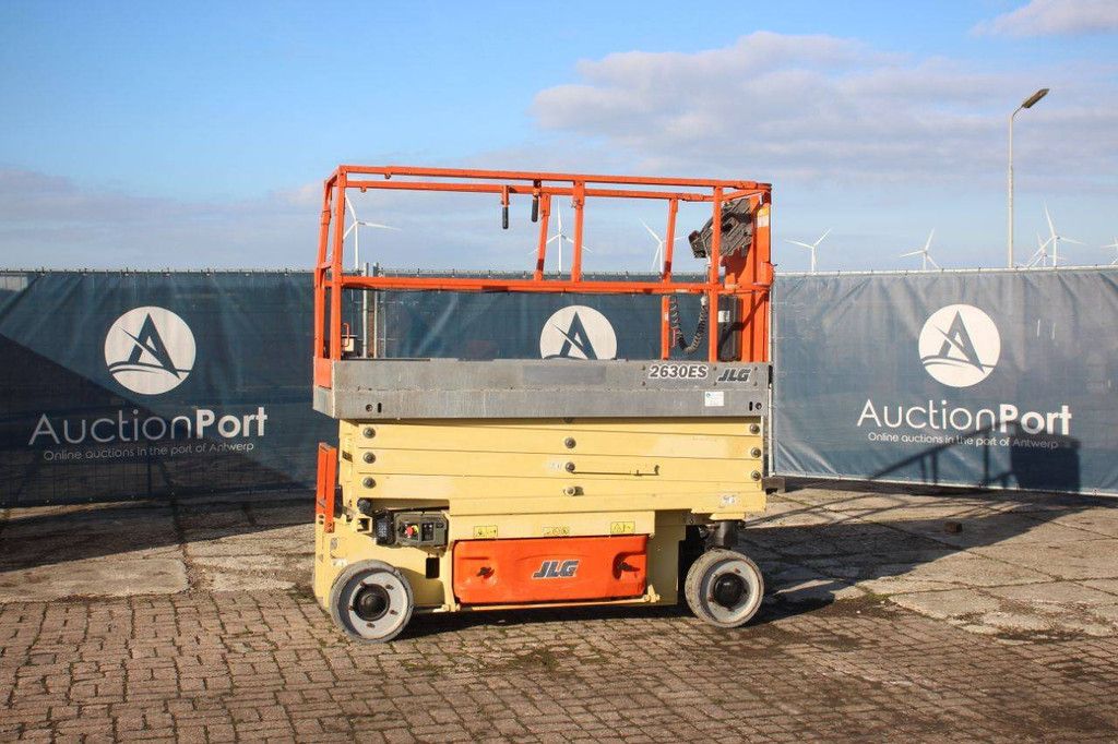 JLG 2630ES Elektrische Scherenbühne 9,8 m 2011