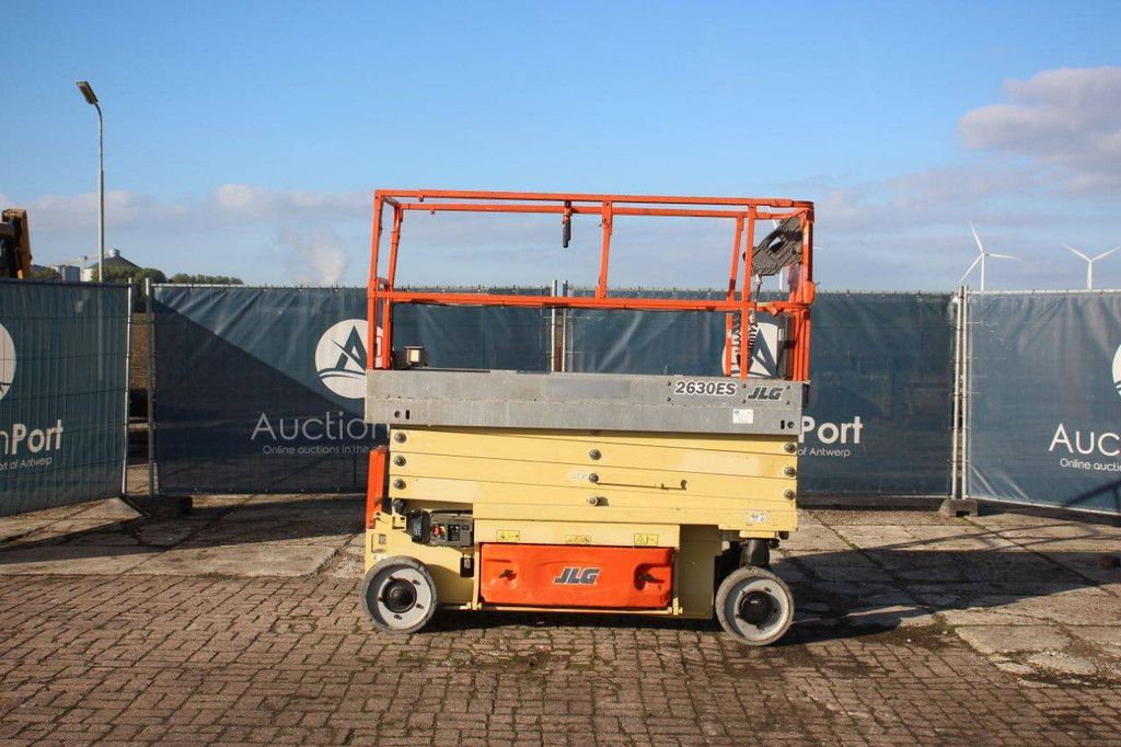 JLG 2630ES Elektrische Scherenbühne 9,8 m 2011