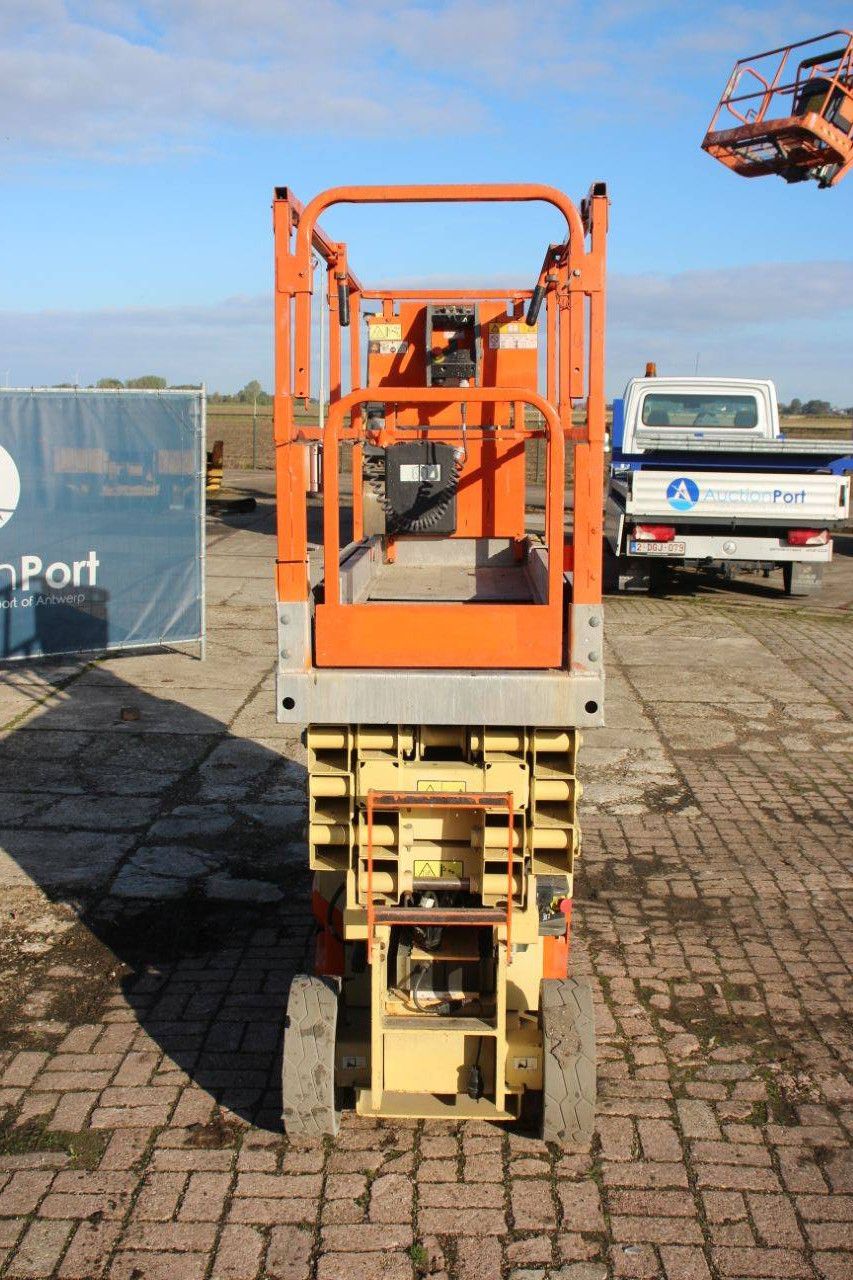 JLG 2630ES Elektrische Scherenbühne 9,8 m 2011