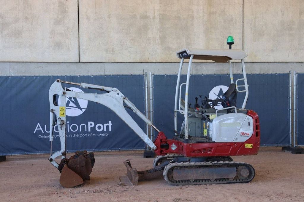 Mini excavator Takeuchi TB216 Diesel 11kW 2014