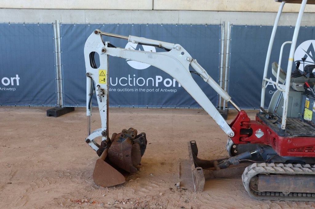 Mini excavator Takeuchi TB216 Diesel 11kW 2014