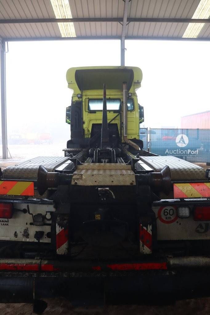 Hook-arm system Truck MAN TGS 28.360 6X2-2 BL Diesel 2013