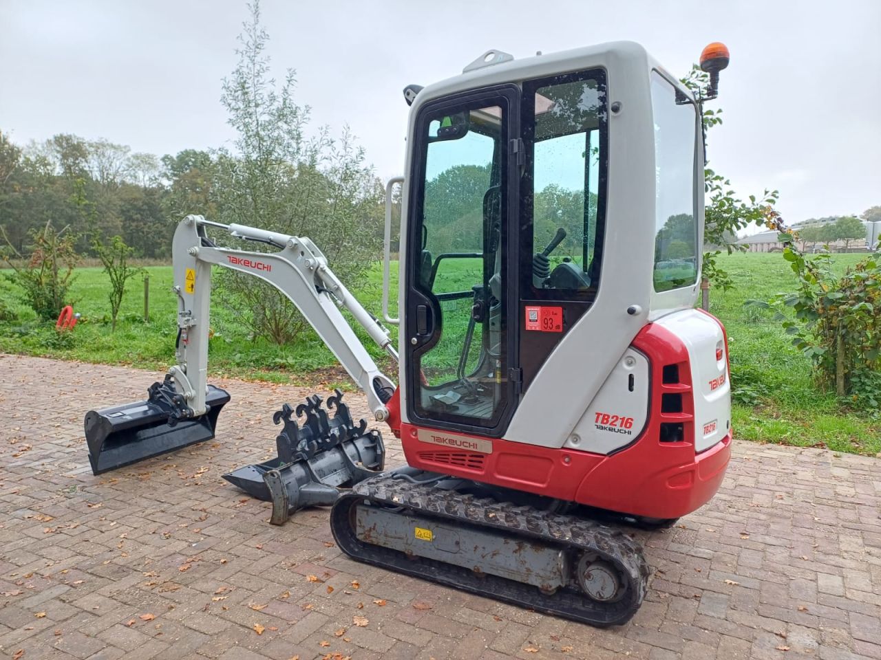 Takeuchi TB216 | bj2021 | 1595 uur