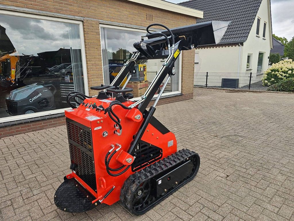 Kompaktlader LH LRT460 Benzin 17,6 kW 2025 Neu