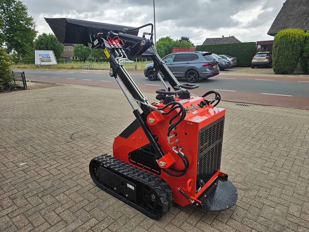 Kompaktlader LH LRT460 Benzin 17,6 kW 2025 Neu