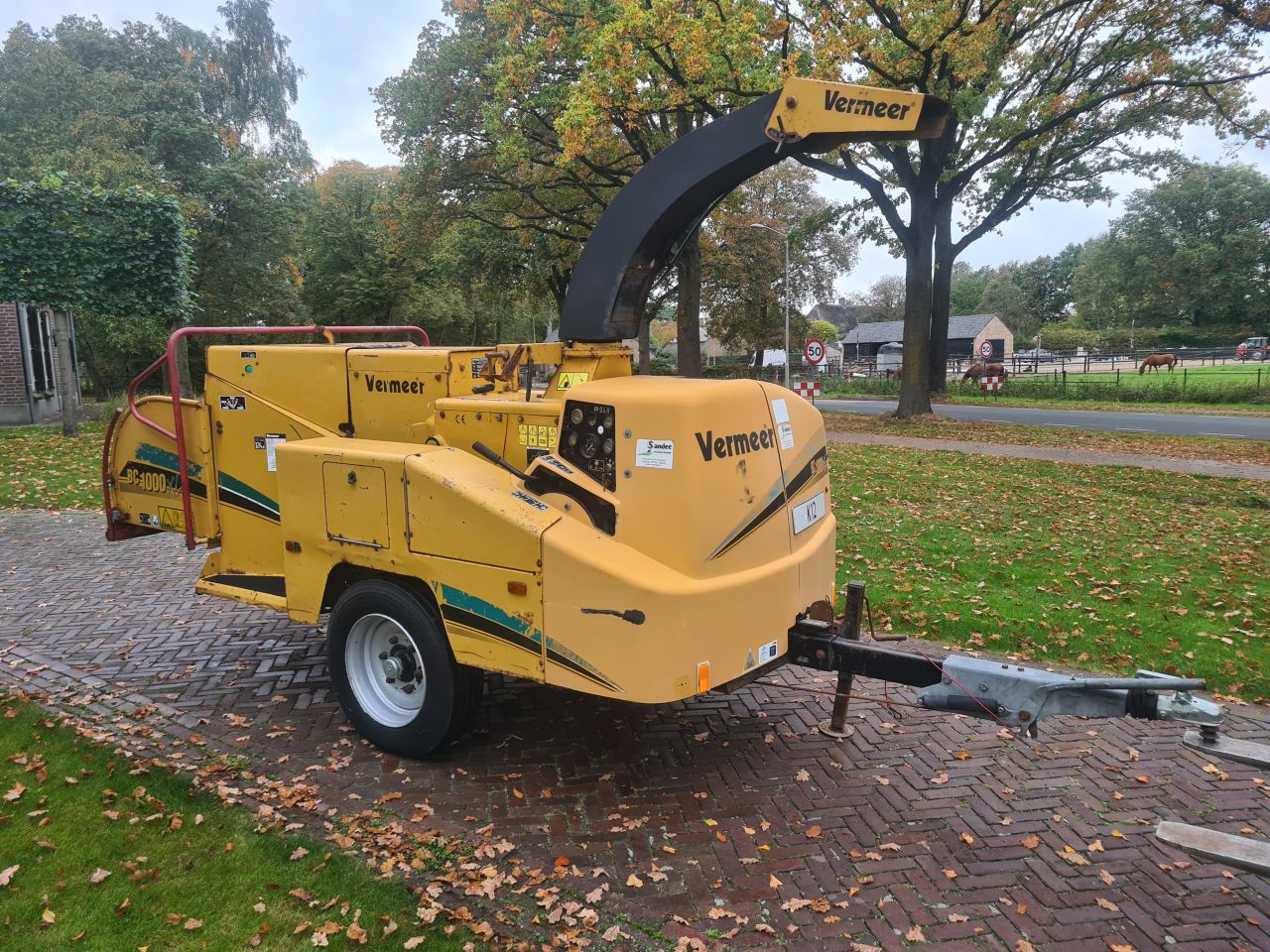 Vermeer BC 1000 XL schredder snipperaar hout versnipperaar.