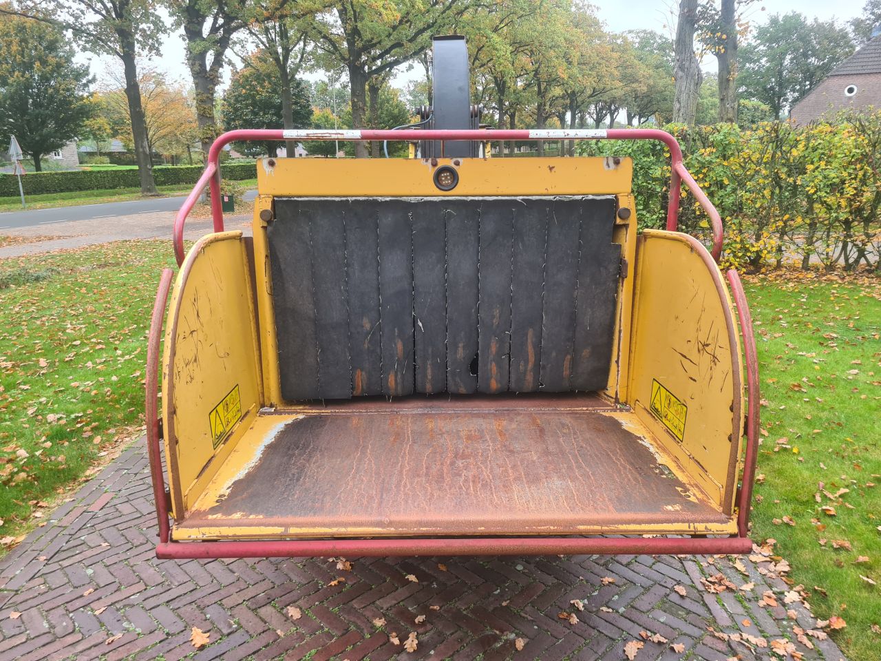 Vermeer BC 1000 XL schredder snipperaar hout versnipperaar.