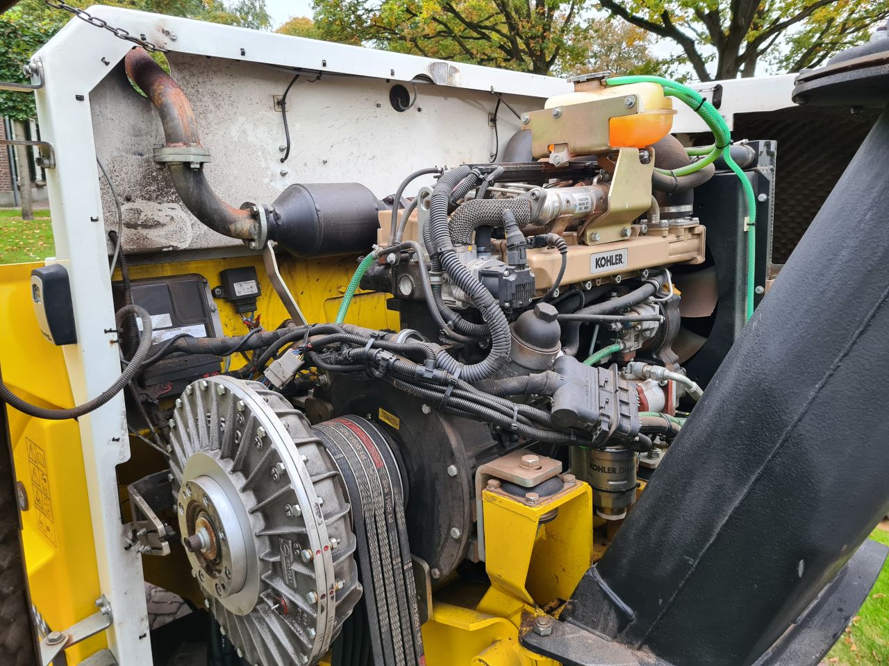 Hout versnipperaar hakselaar schredder TS Industrie Cobra 75.