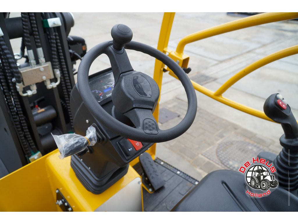 Eurotrac W12S