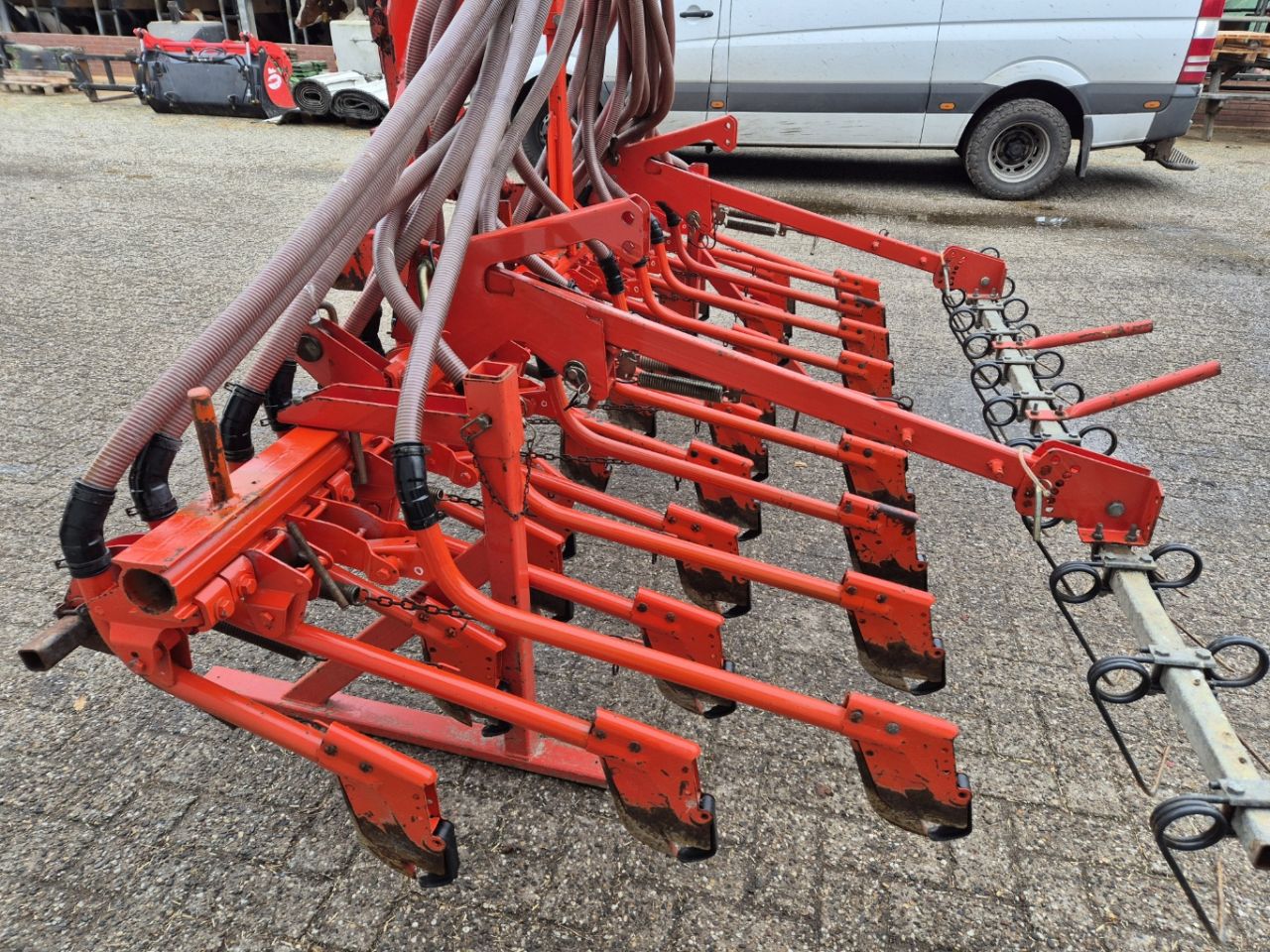 Kuhn zaai kouterbalk zaaibalk opbouw 30 uitlopen