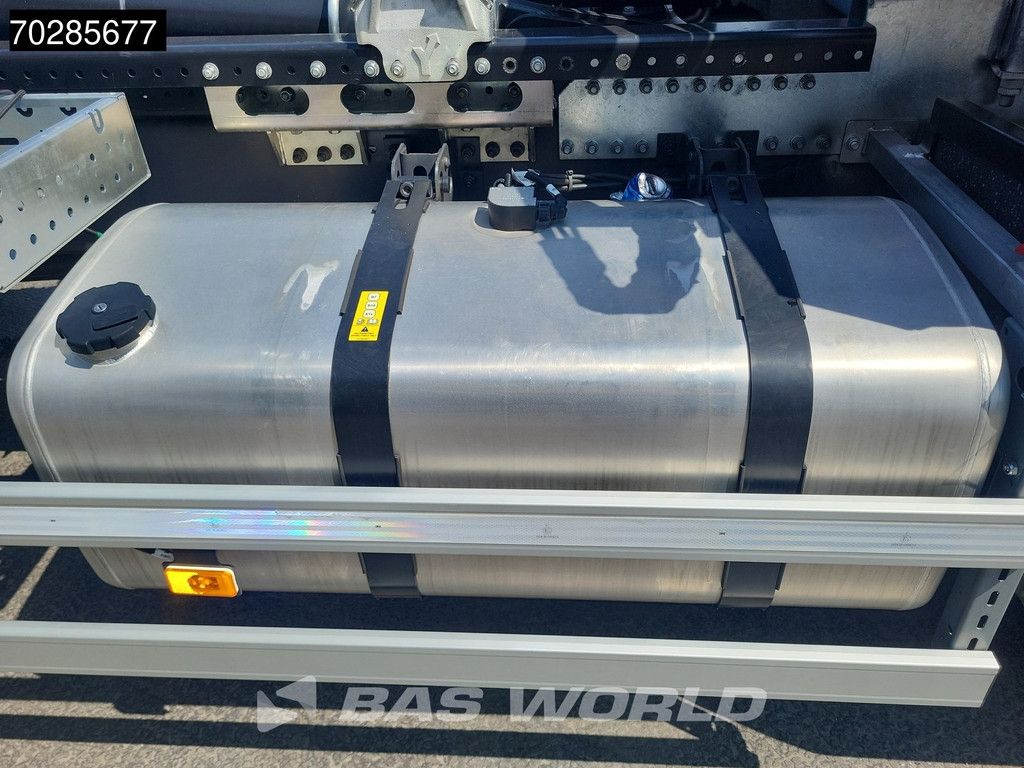 Volvo FM 460 6X2 NEW! FASSI F235A.0.25 Kran + HYVA 20-57-S Lift+steering axle Euro 6