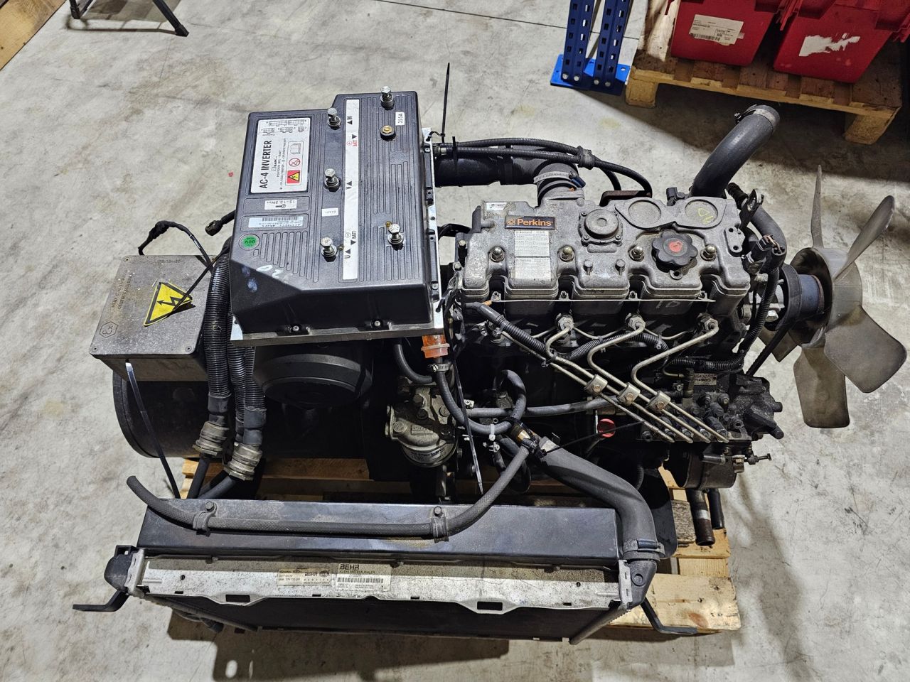Perkins 404D-22 Met Aggregaat en omvormer