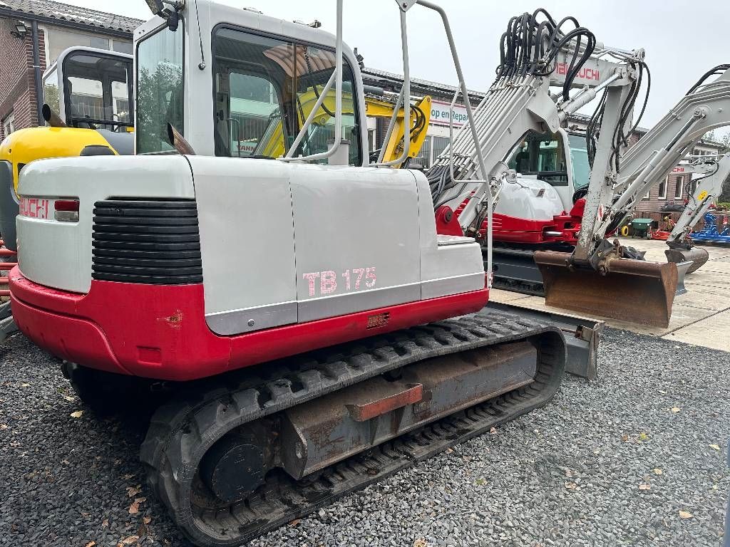 Takeuchi TB 175 3-delige giek (triple giek)