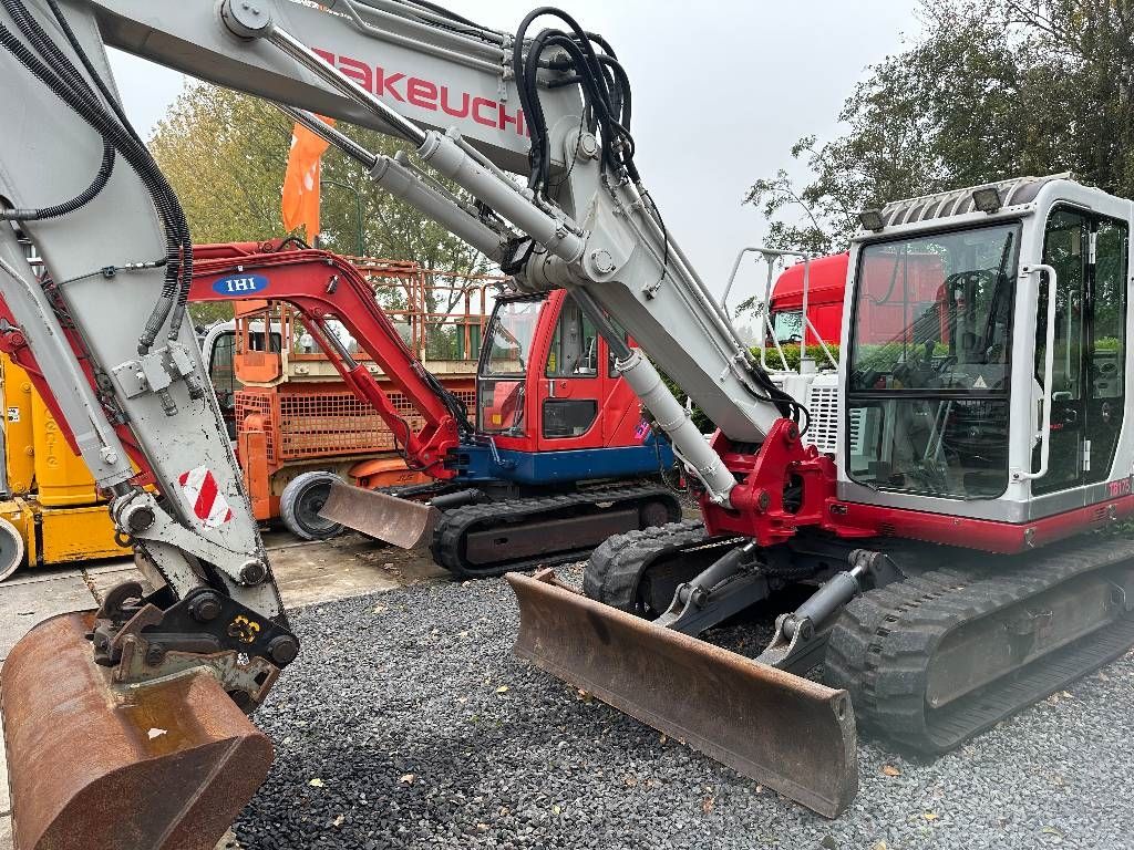 Takeuchi TB 175 3-delige giek (triple giek)