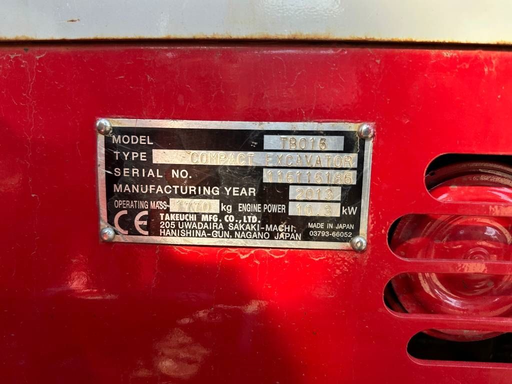 Takeuchi TB 016