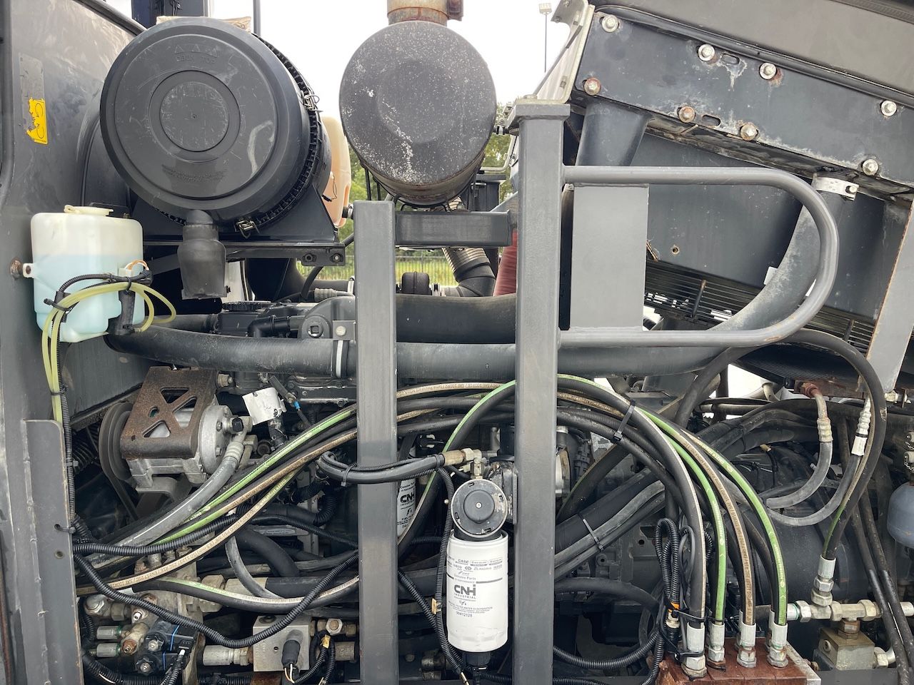 New Holland F106.7A 6x6 Grader + GPS