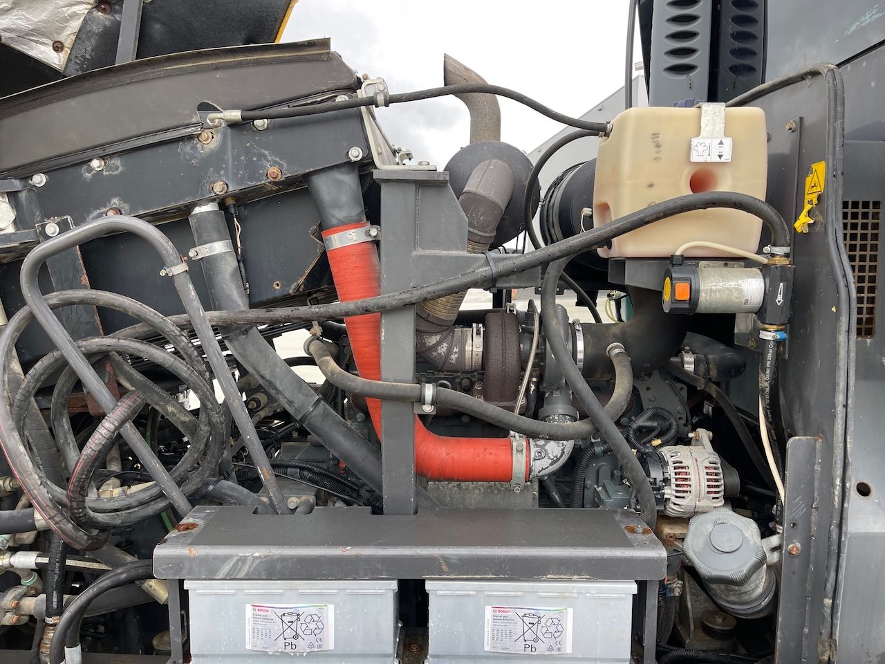 New Holland F106.7A 6x6 Grader + GPS