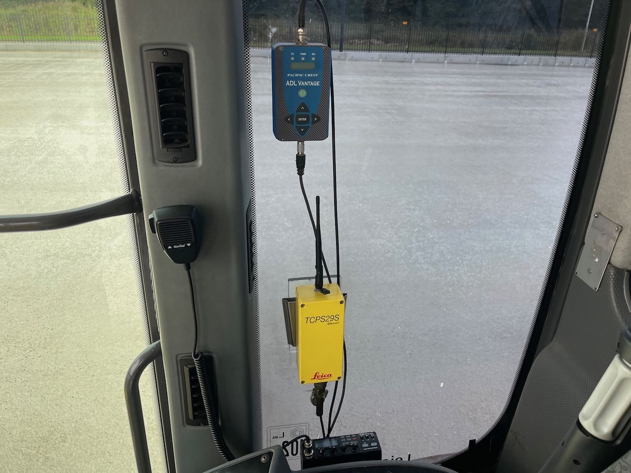 New Holland F106.7A 6x6 Grader + GPS