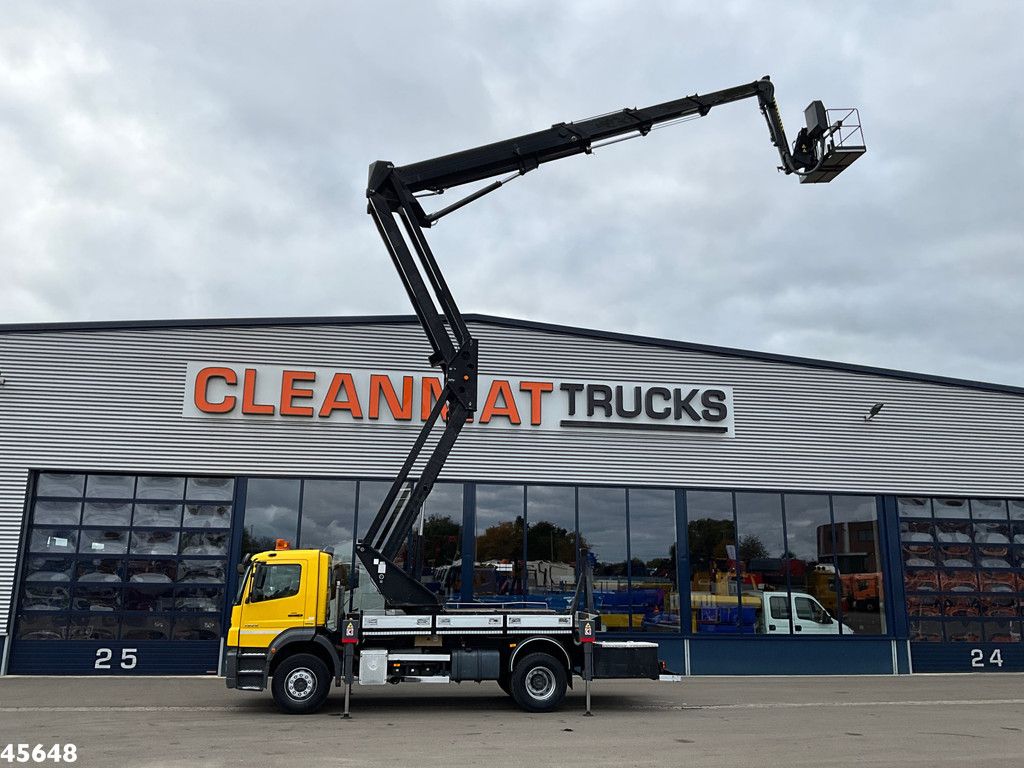 Mercedes-Benz Axor 1828 GSR 32 Meter hoogwerker met Jib