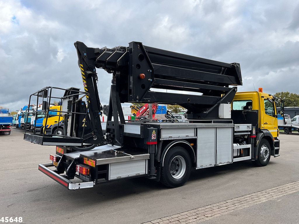 Mercedes-Benz Axor 1828 GSR 32 Meter hoogwerker met Jib