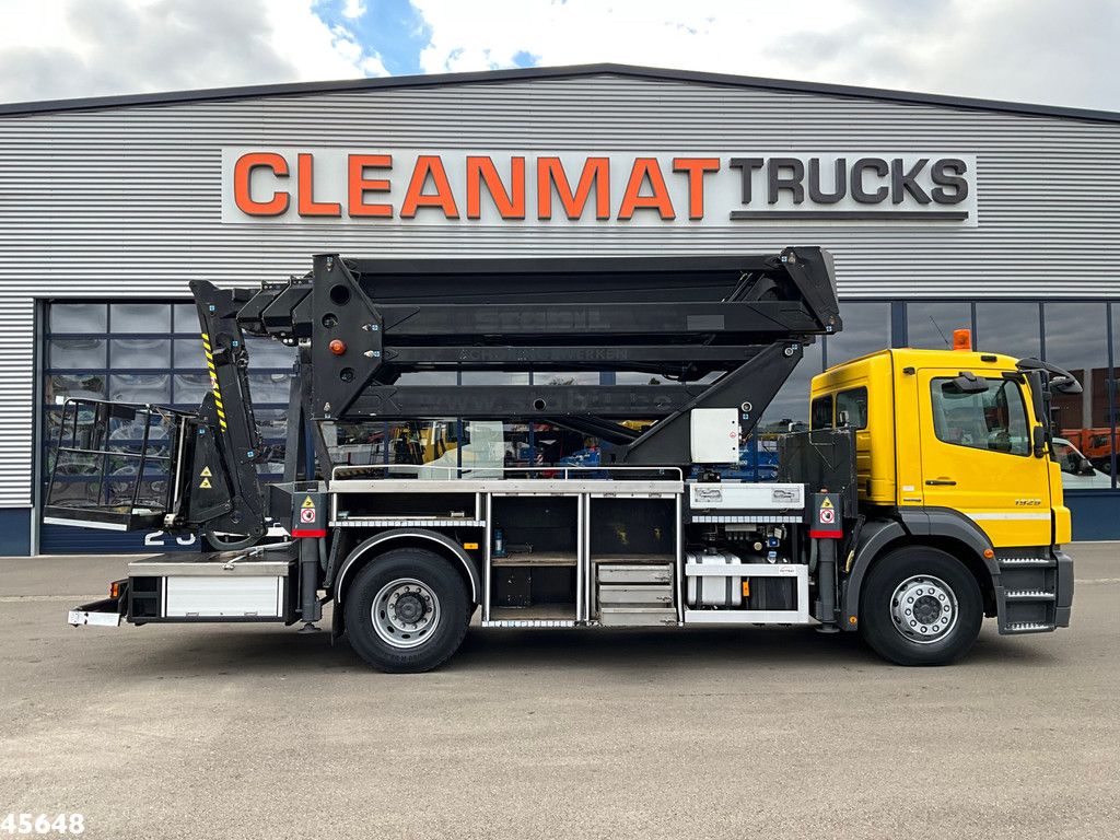 Mercedes-Benz Axor 1828 GSR 32 Meter hoogwerker met Jib