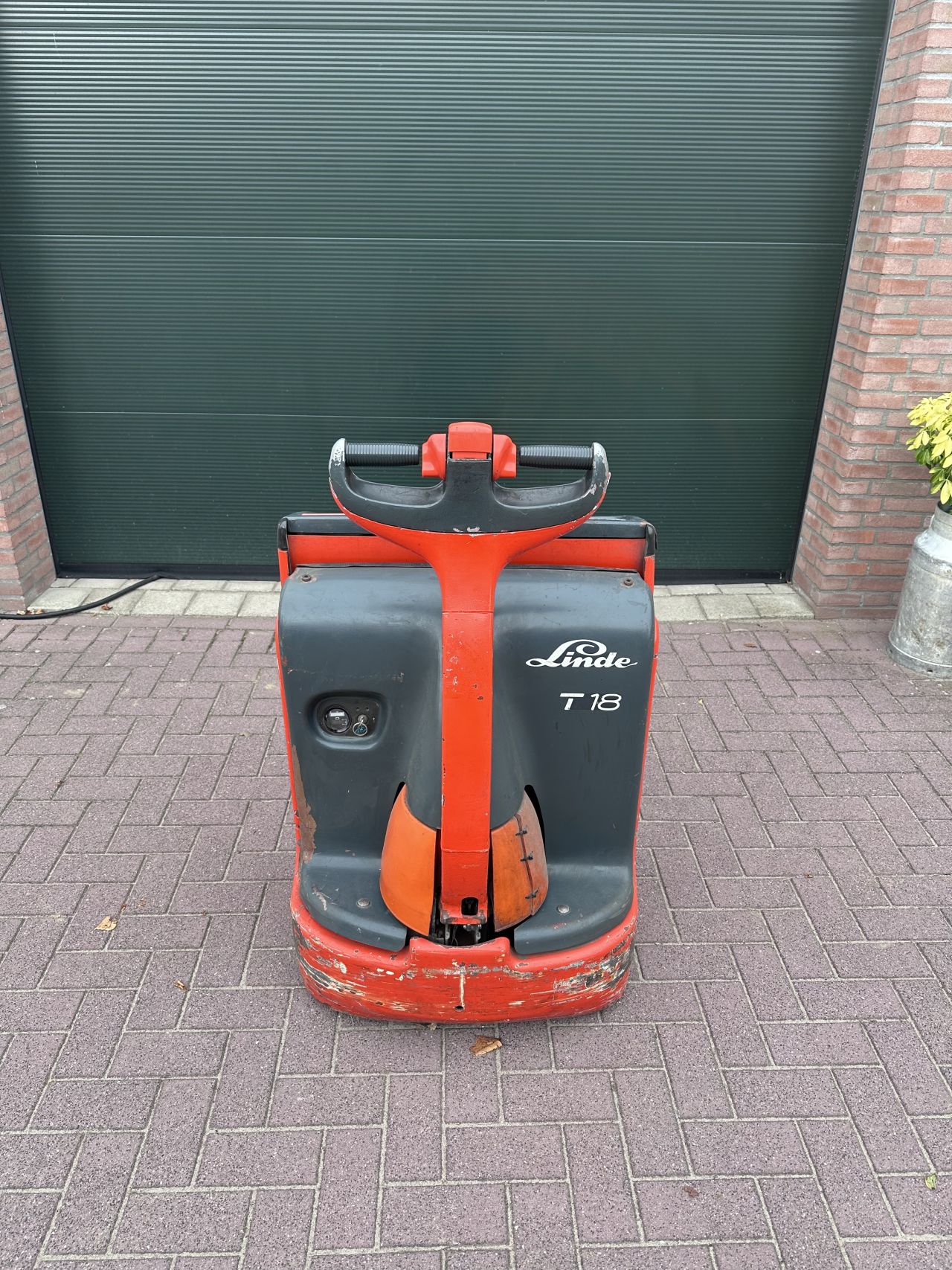 Linde T18 1800kg elektrische palletwagen