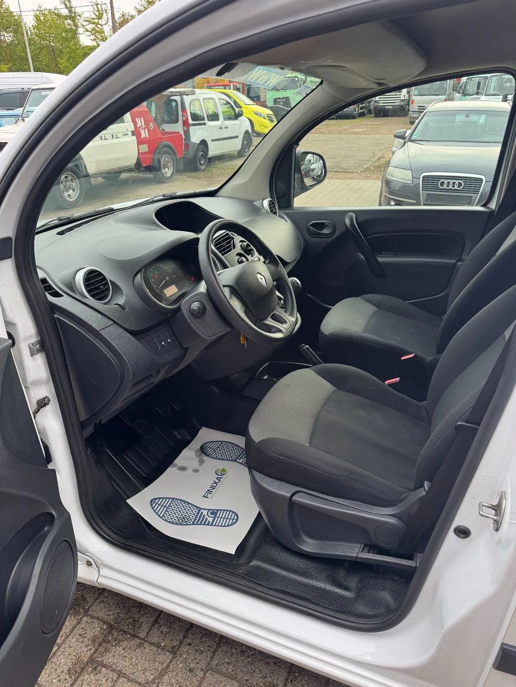 Renault Kangoo **EURO 6D-AIRCO-59KW**
