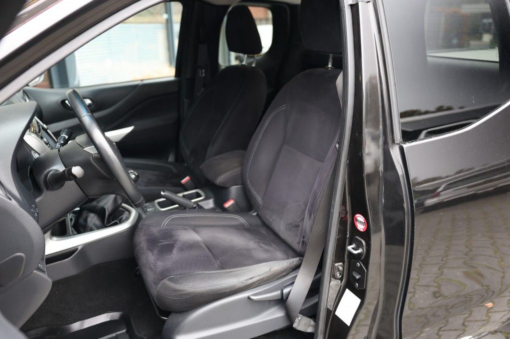 Nissan Navara 2.3 DCI X-TRA SE 4WD VAN