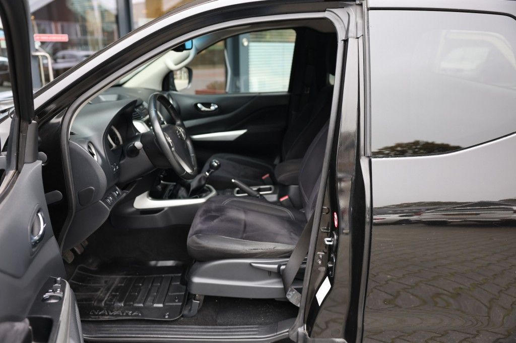 Nissan Navara 2.3 DCI X-TRA SE 4WD VAN