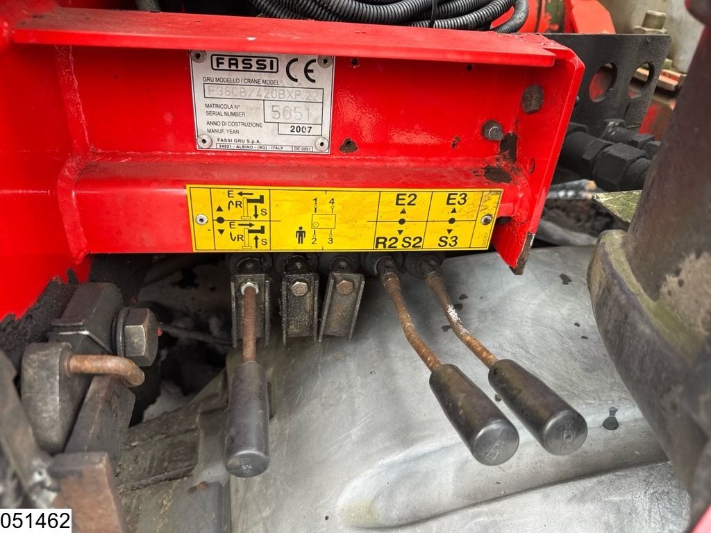 MAN TGA 35 400 8x2, Handgeschakeld, Fassi, Remote