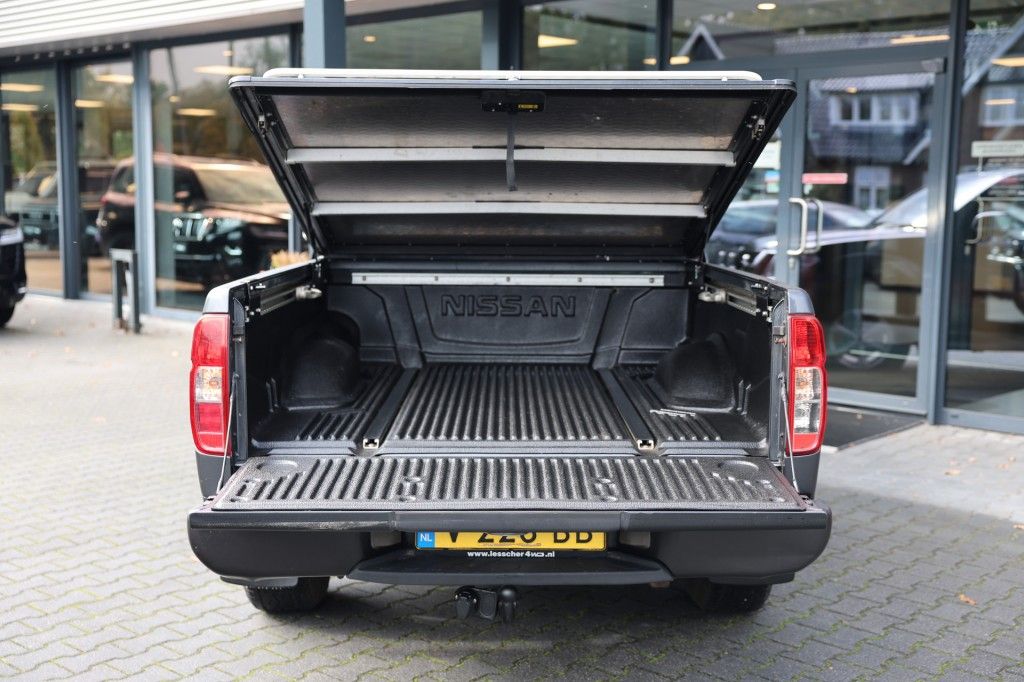 Nissan Navara 2.5 DCI X-TRA SE 4WD VAN MARGE