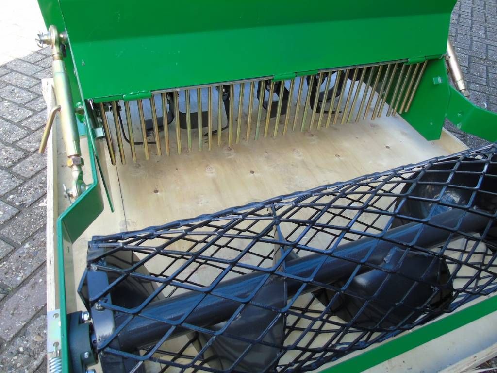 Overtopfrees SB 105 vollegrondsfrees met verkruimelrol