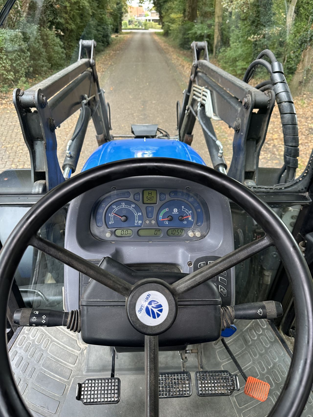 New Holland TL90A