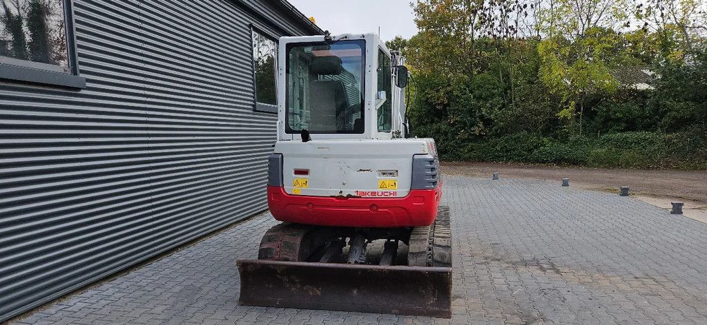 Takeuchi TB250