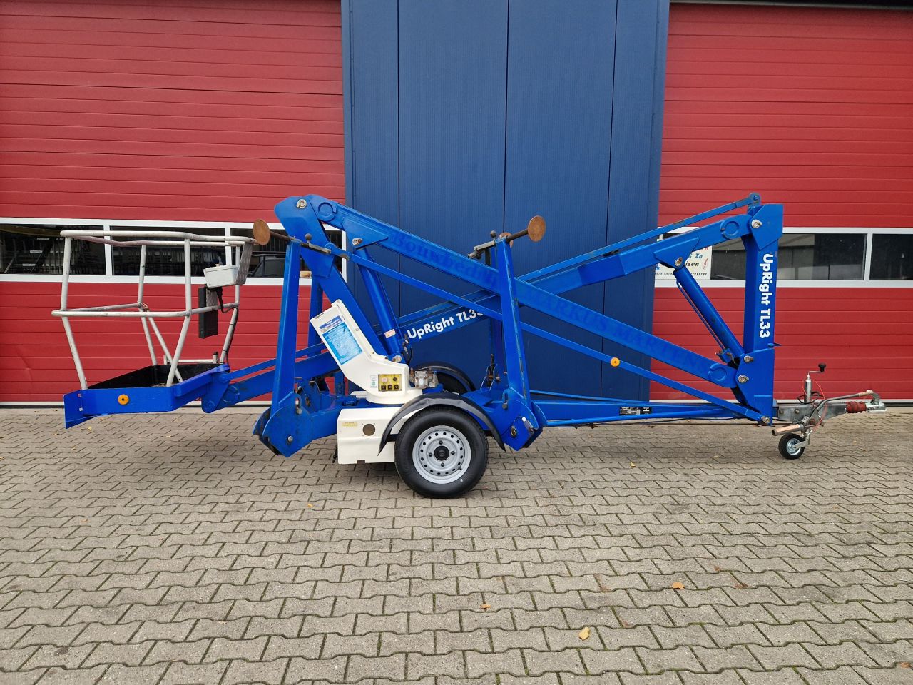 UPRIGHT TL33 AANHANGER HOOGWERKER 12 METER ACCU'S 10/2024